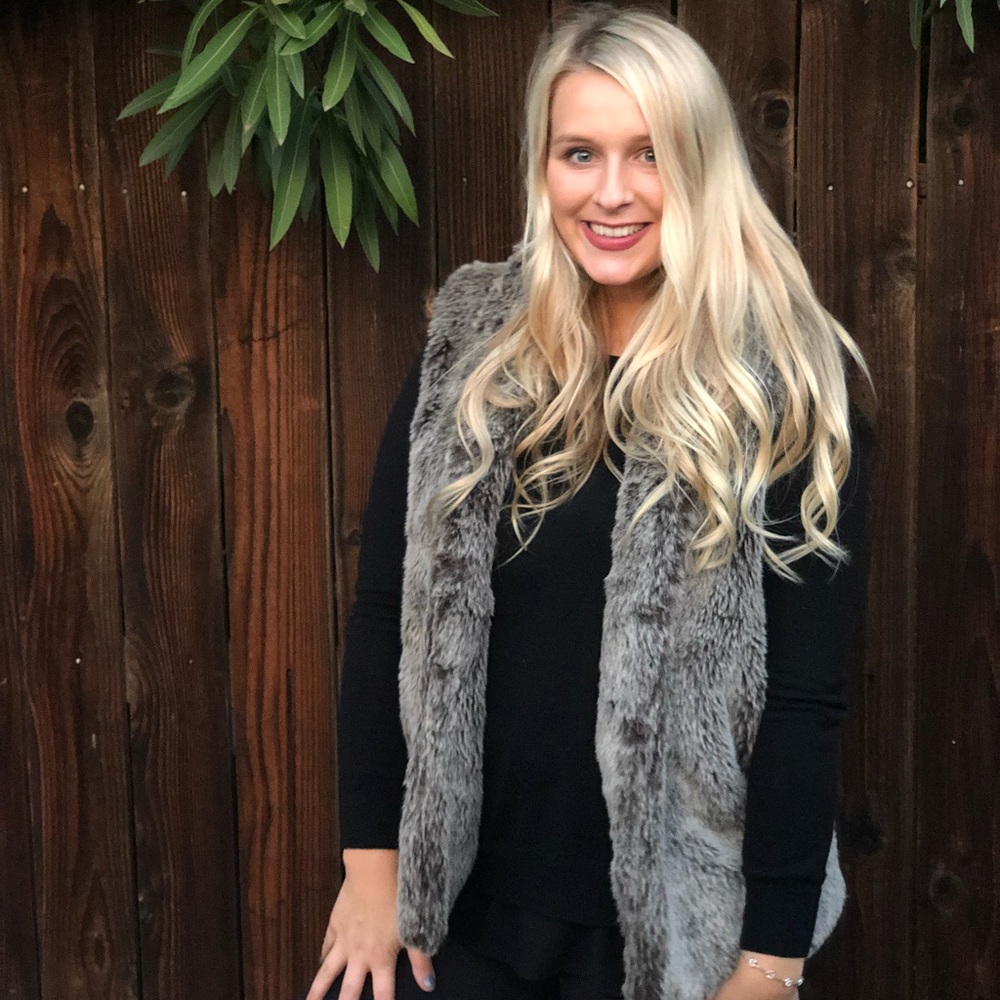 Cozy faux fur vest! In perfect condition.